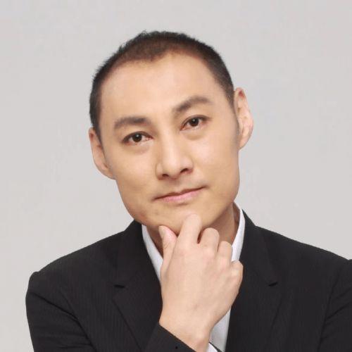 黄志忠图片 个人资料,光影交织的人生画卷